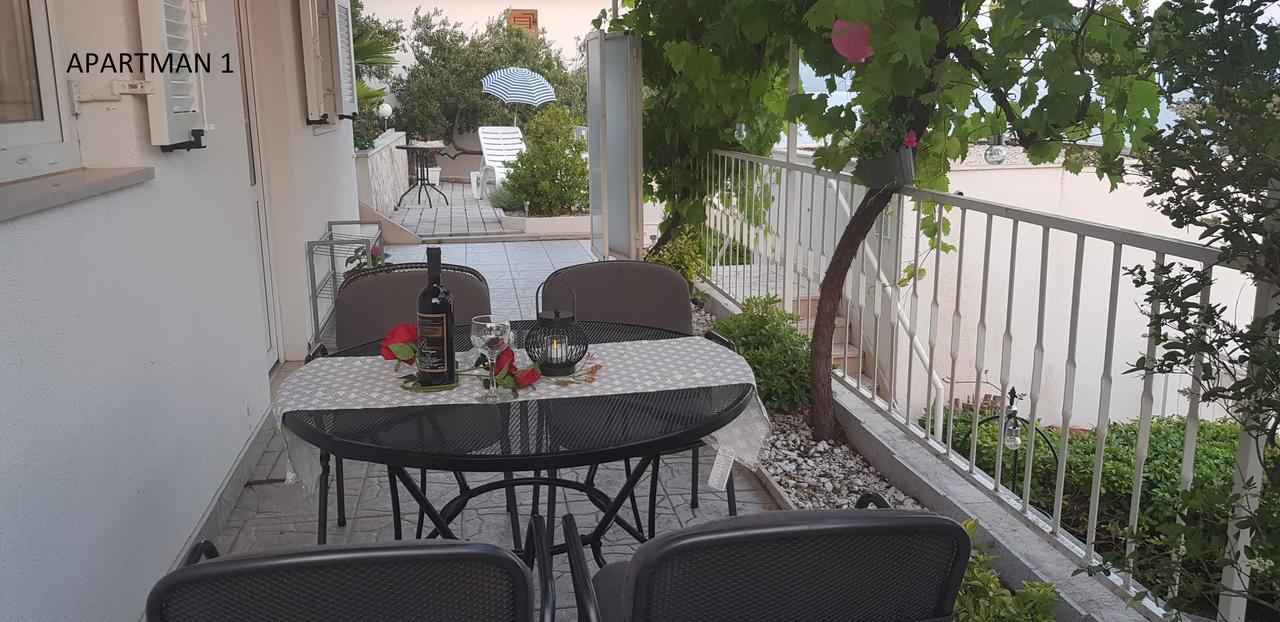 Apartments Olga & Jure Pisak Εξωτερικό φωτογραφία